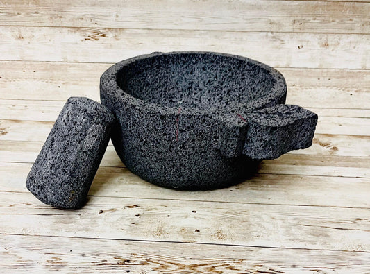 Leaf Molcajete/Tejolote Authentic Mexican Mortar & Pestle Made From Lava Rock Molcajete Diseño de Hoja Mexicano de Piedra Volcanica