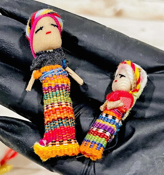 Soothing Worry Dolls Gift Set with Pouch, Description Card & Lavender Oil Handmade Muñeca Quitapena con Aceite Lavanda Bolsita y Descripción