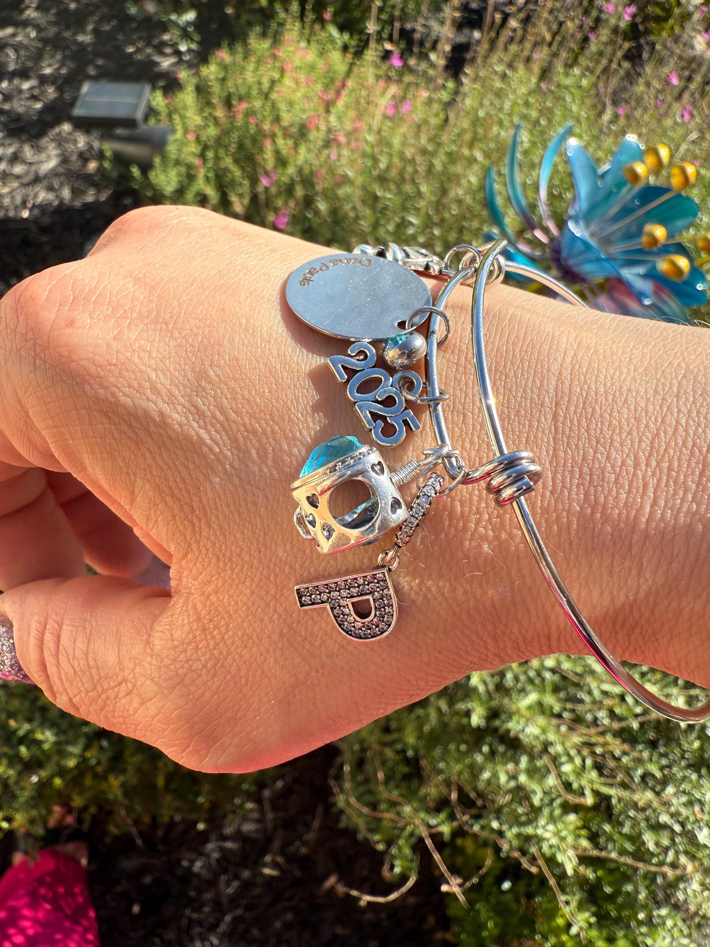 Custom Name Engraved Bangle Bracelet with Birthstone Initial Charm & Birthday Date Pulsera Personalizada Nombre Grabado Piedra Nacimiento