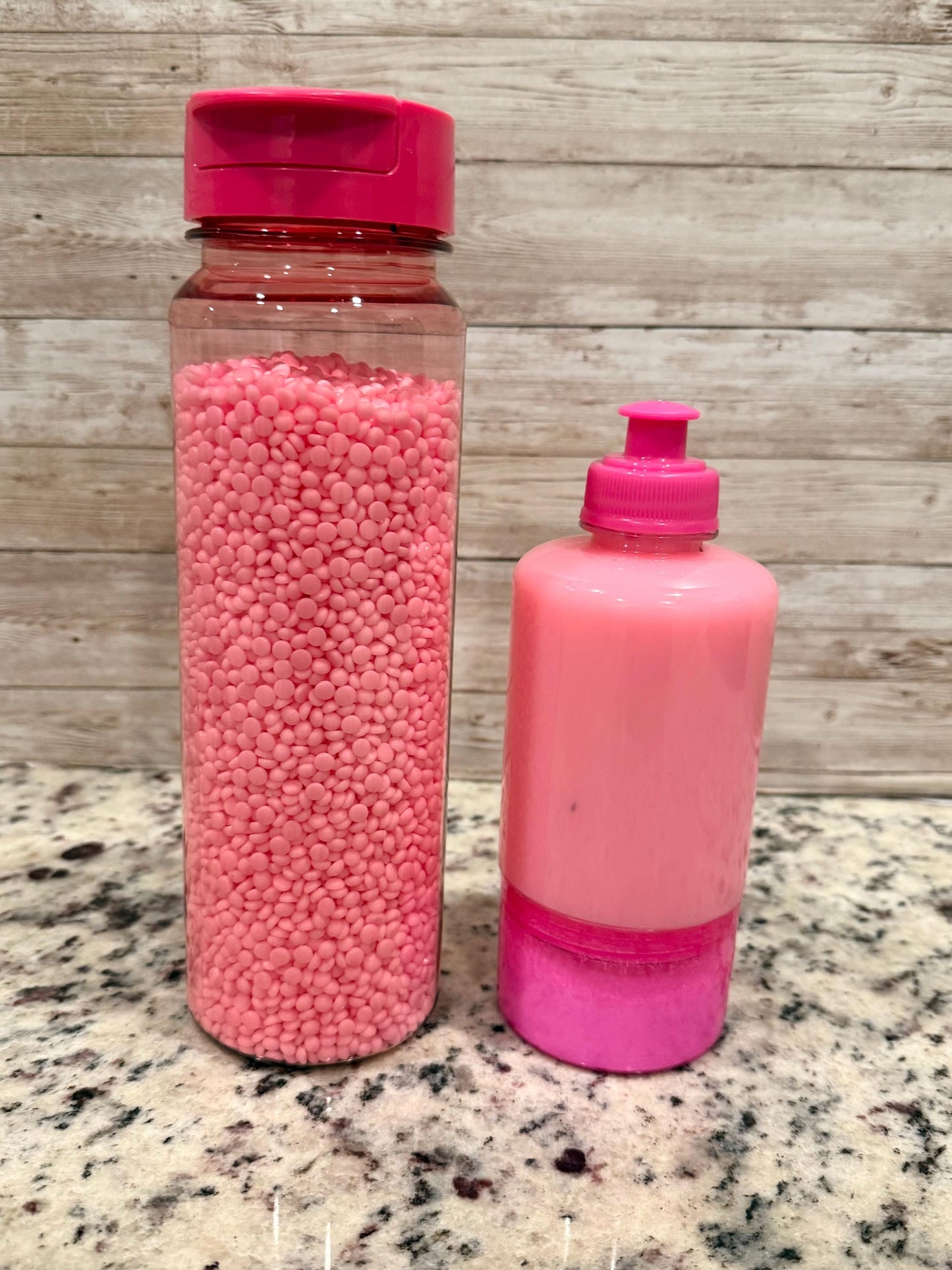 Pink Floral Roses Scented Booster Beads & Fabric Softener Set Long Lasting Freshness Floral Scent Suavizante y Perlas Aromatizantes Floral