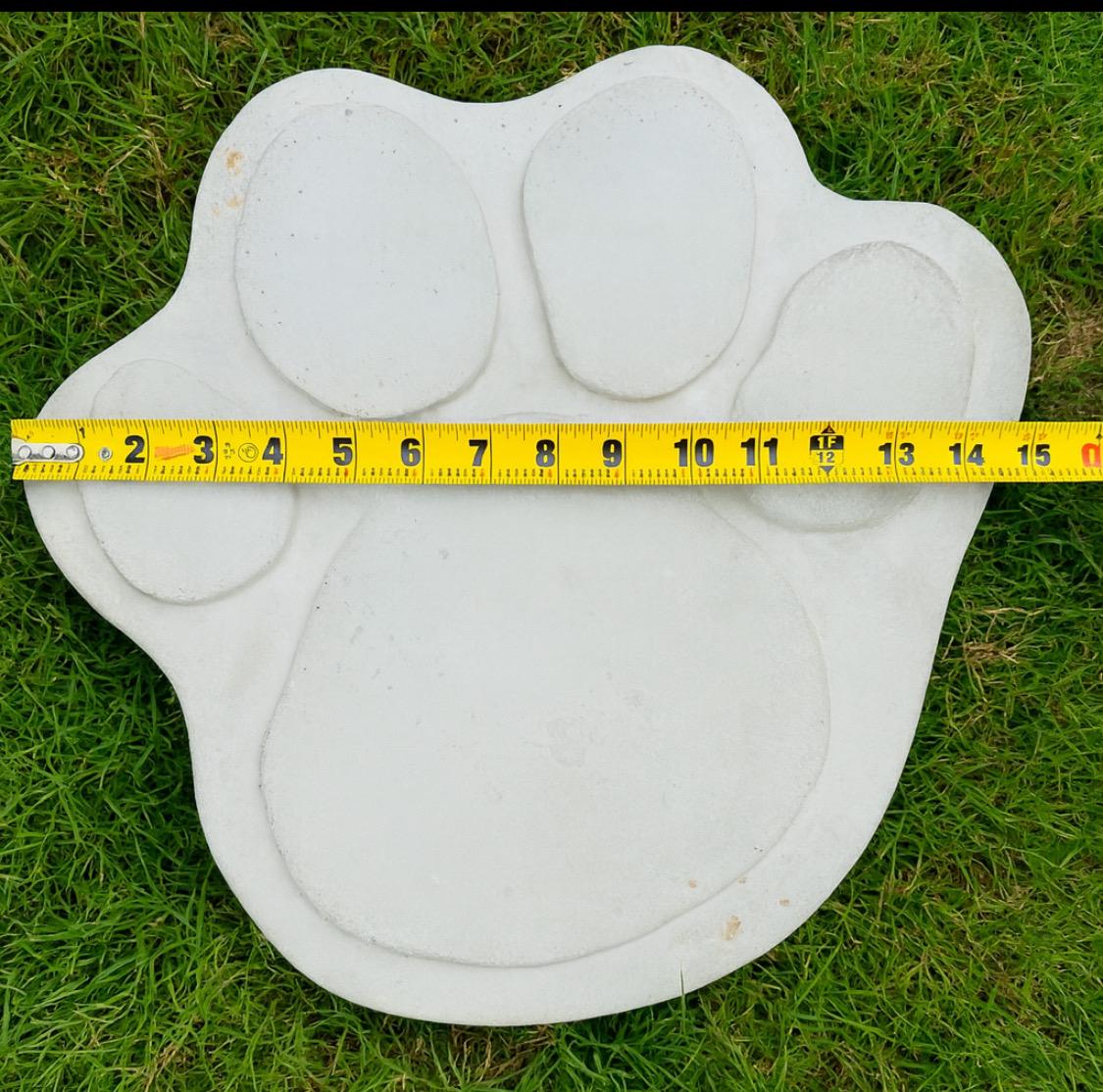Bundle Set of 2 Garden Paws Stepping Stone Garden Pathway Stepping Stone Outdoor Yard Decoration Cement Paver Lawn and Patio Ornament