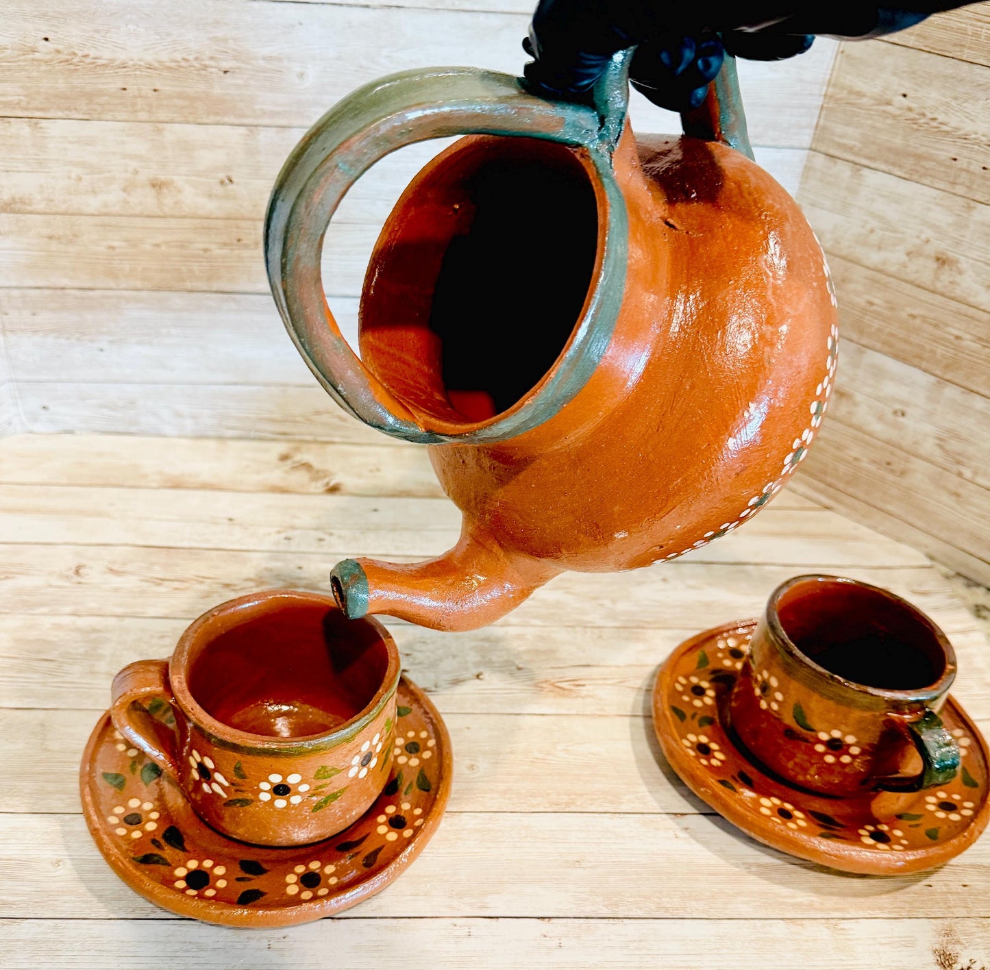 Mexican Terra Cota Pottery Set Coffee/Teapot with 2 Cups & 2 PlatesSet de Barro Mexicano Cafetera Tetera Artesanal con 2 Tazas y 2 Platos