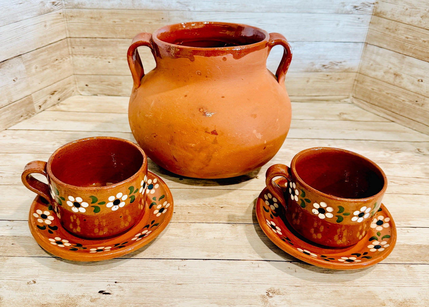 Mexican 3 Liter Terra Cota Pot With 2 Cups and 2 Plates Olla de Barro Mexicana de 3 Litros con 2 Tazas y 2 Platos de Barro