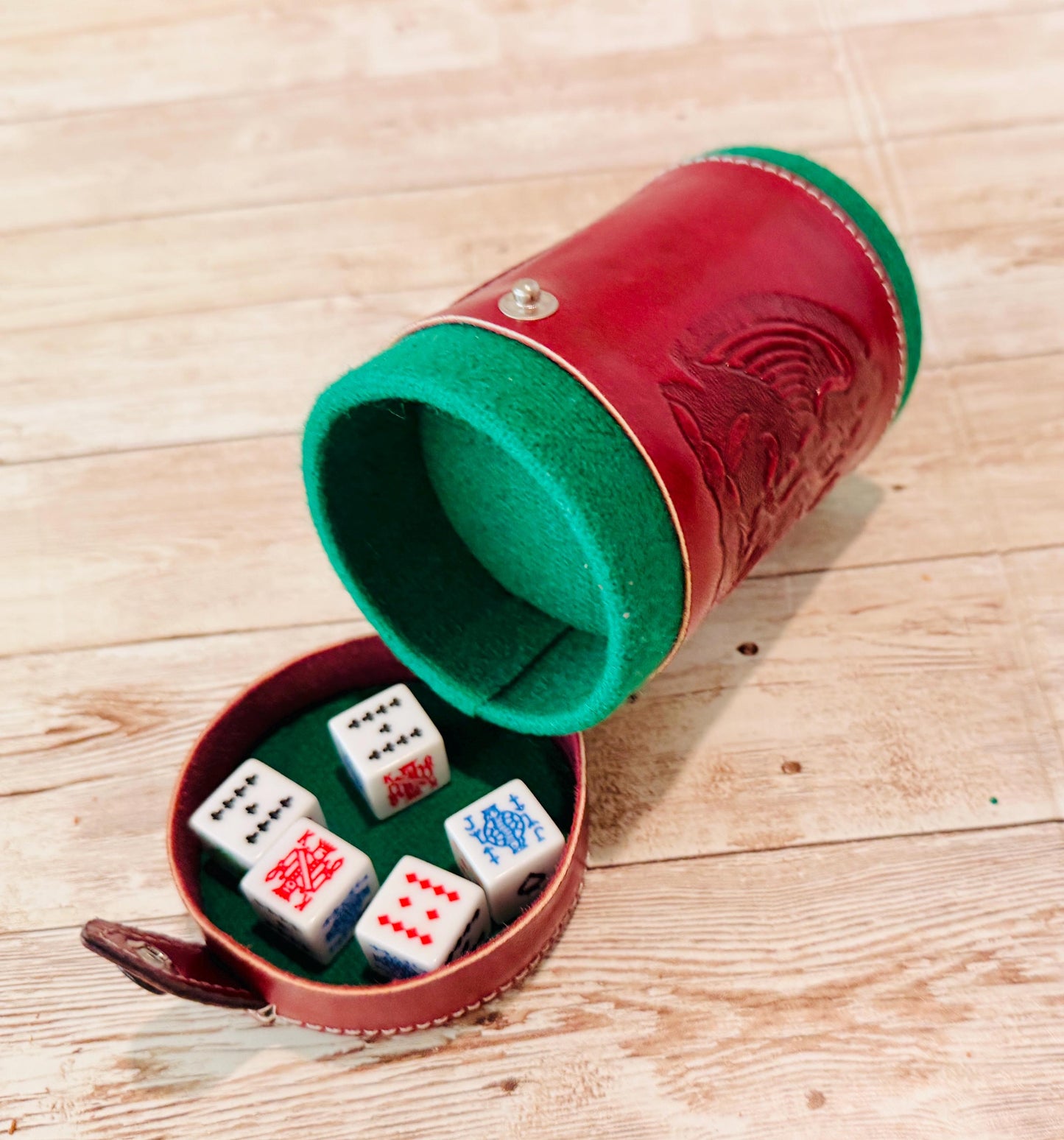 Cubilete Mexicano Mexican Poker Dice Cup Leather Engraved