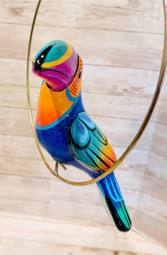 Hanging Exotic Bird in Ring Mexican Pottery Ceramic Pajaro Mexicano De Cerámica en Su Aro