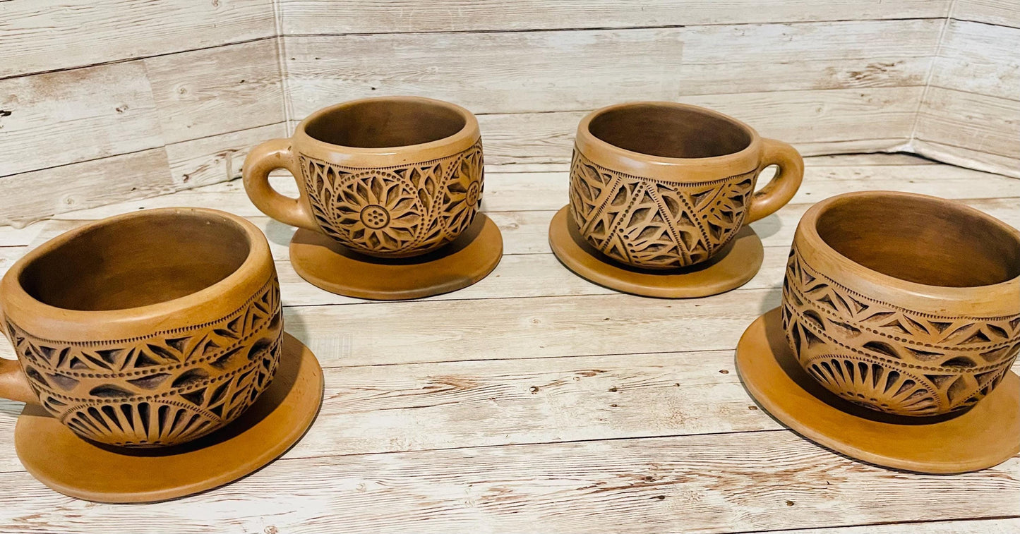 Brown Oaxacan Mexican Clay Cups Set with Plates Tazas de Barro Cafe Caladas Artesanales de de Oaxaca con 2 Platos