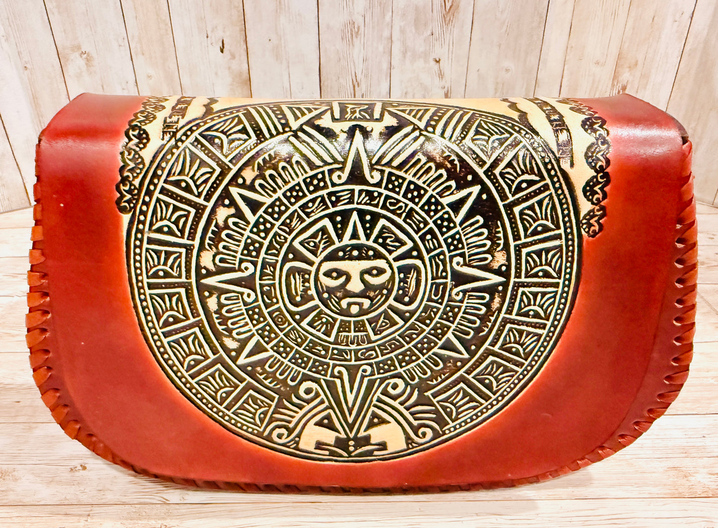 Mexican Leather Tooled Handbag Bolsa Mexicana de Piel Cincelada