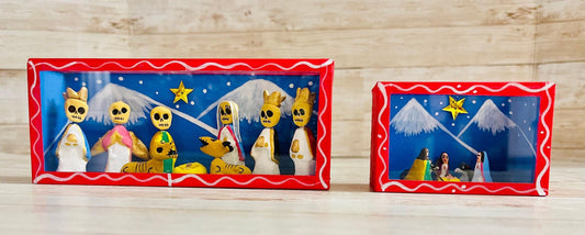 2 Nichos Mexicano De Nacimiento con Vitrina 2 Mexican Nativity Scenes Shadow Box