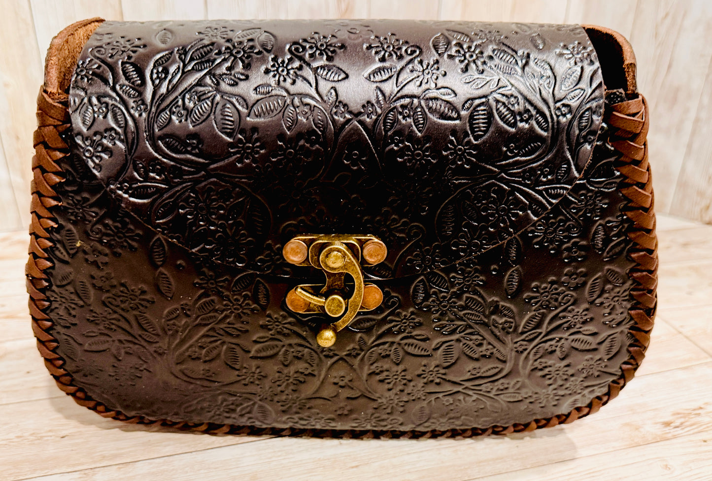 Mexican Leather Tooled Handbag Bolsa Mexicana de Piel Cincelada