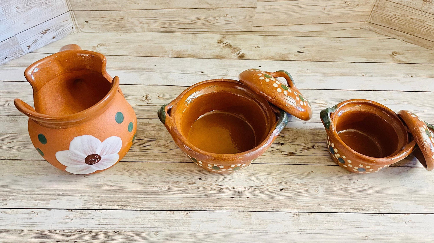 Servilletero y Cazuelita de Barro Mexicano Mexican Clay Napkin Holder and Casserole