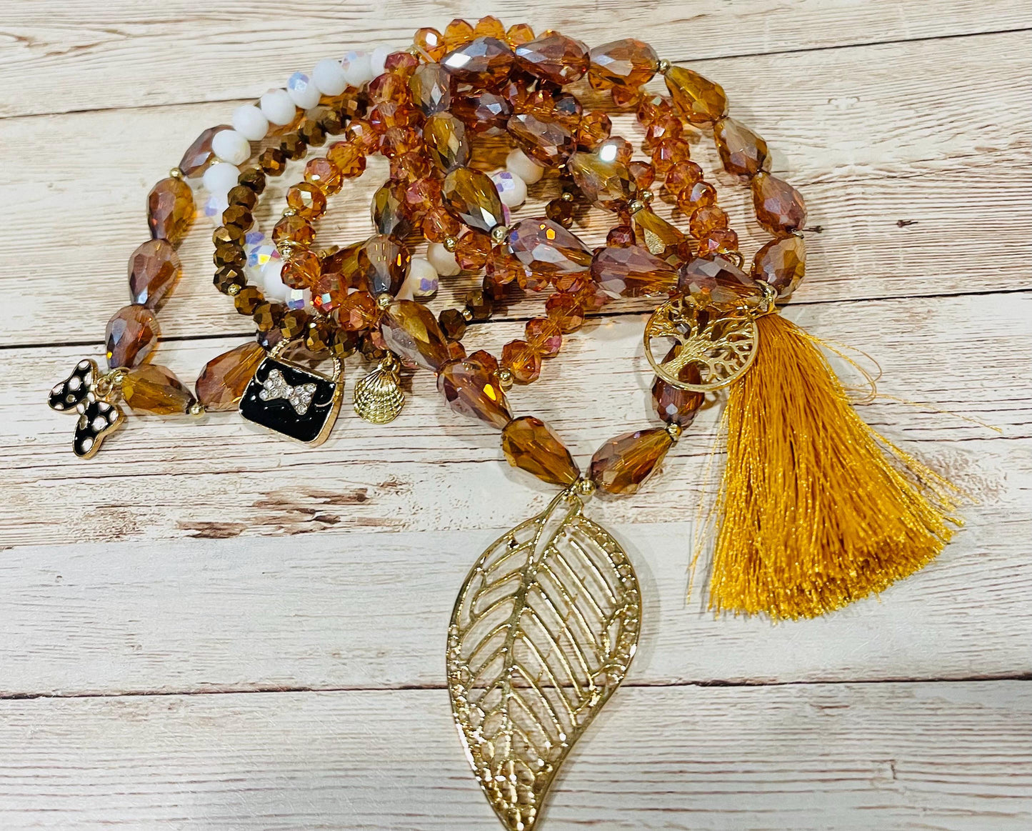 Handmade Mexican Artesanal Bracelets Set of 7 Beaded Bracelets Semanario Artesanal Mexicano 7 Pulseras