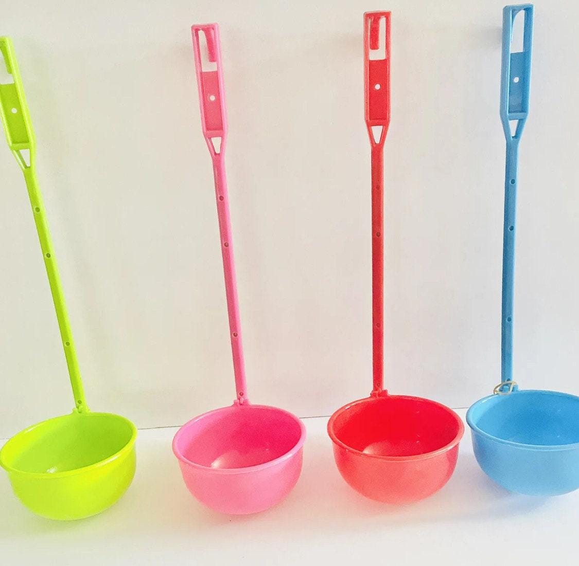 Mexican Plastic Ladle Hooked Handle Spoon for Vitrolero Lemonade Soup Cucharon De Plastici Mexicano para Aguas Frescas Sopa