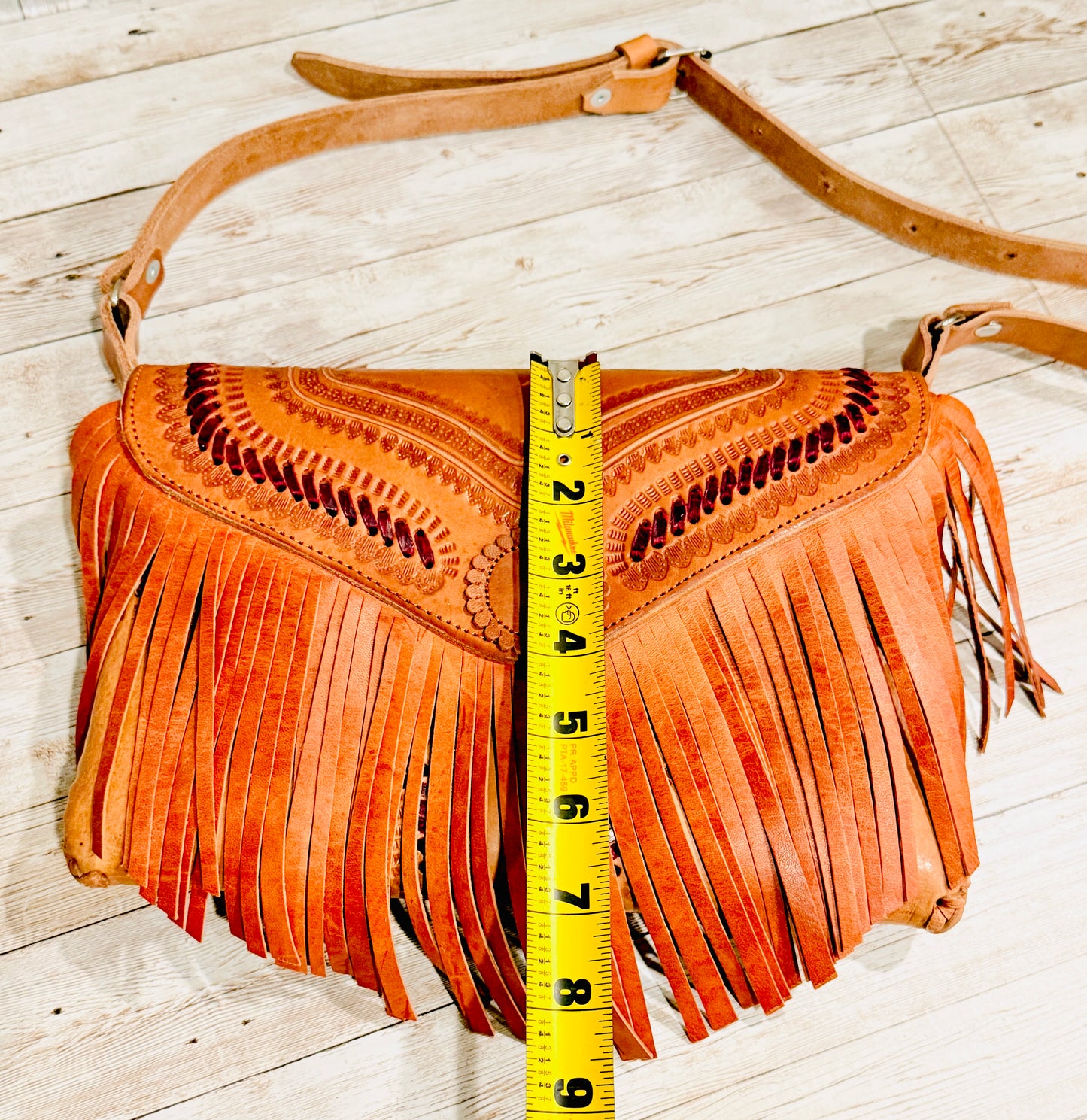 Mexican Tooled Leather Fringe Crossbody Handbag Bolsa Mexicana de Piel Cincelada con Flecos