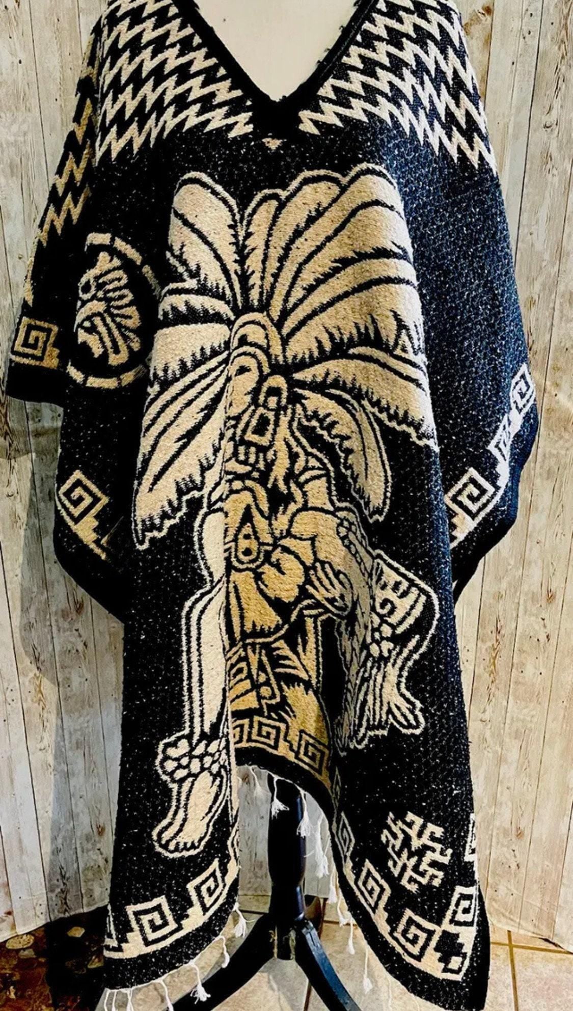 Poncho Gavan Calendario Aztec de Amor Eterno con Guerrero