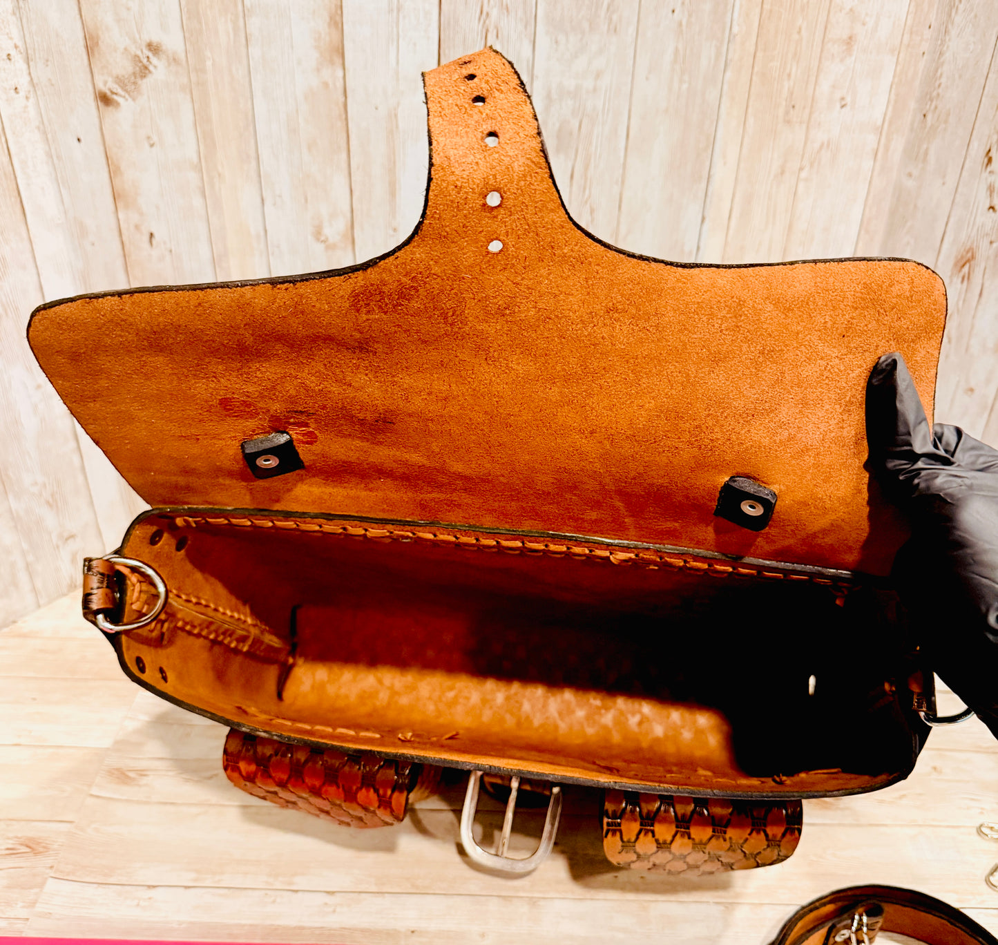 Unisex Leather Handmade Portfolio Leather Business Briefcase Mexican Artesanal Satchel Portafolio Artesanal de Piel de Cuero Amartillado