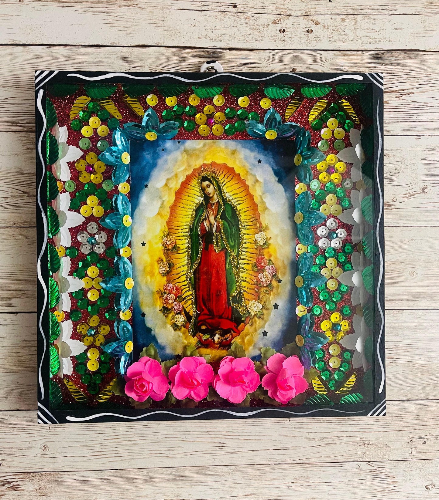 Nicho Mexicano de La Virgen Maria Virgin Mary  Shadow Box Lady of Guadalupe