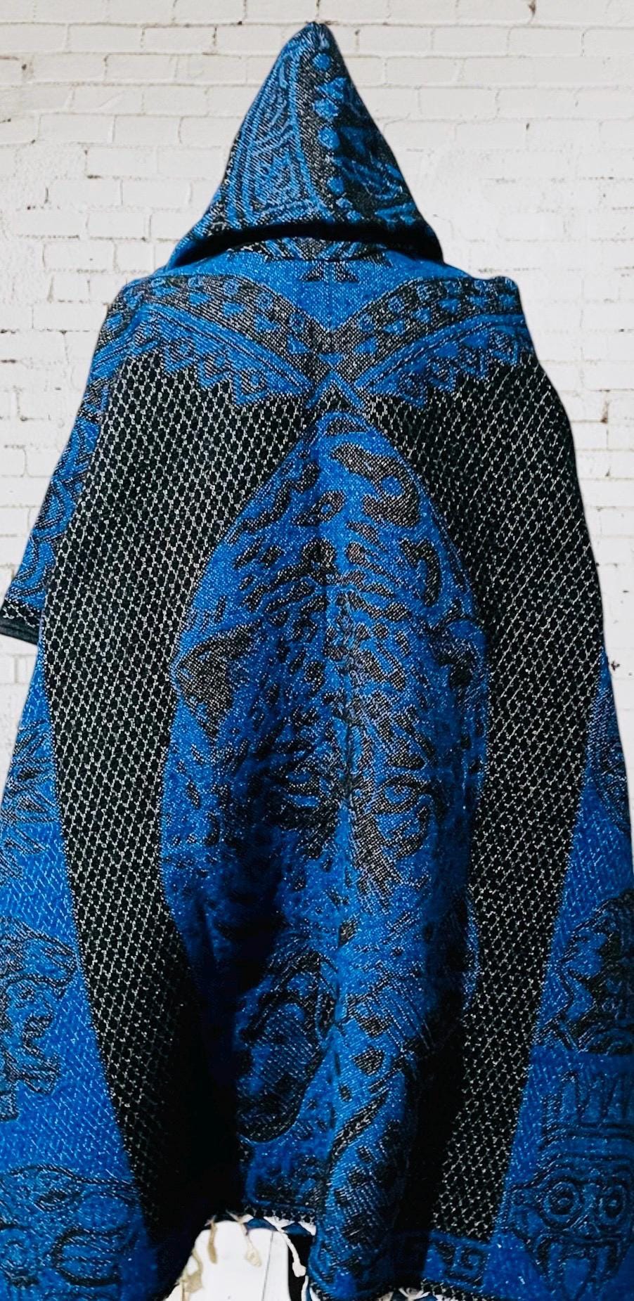 Mexican Double Sided Poncho Aztec and Jaguar Poncho Gavan Azteca con Jaguar Doble Vista