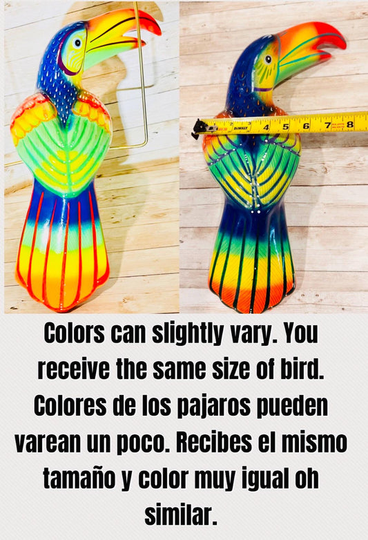 Mexican Exotic Ceramic Bird on a Perch Pajaro Mexicano de Ceramic en Aro