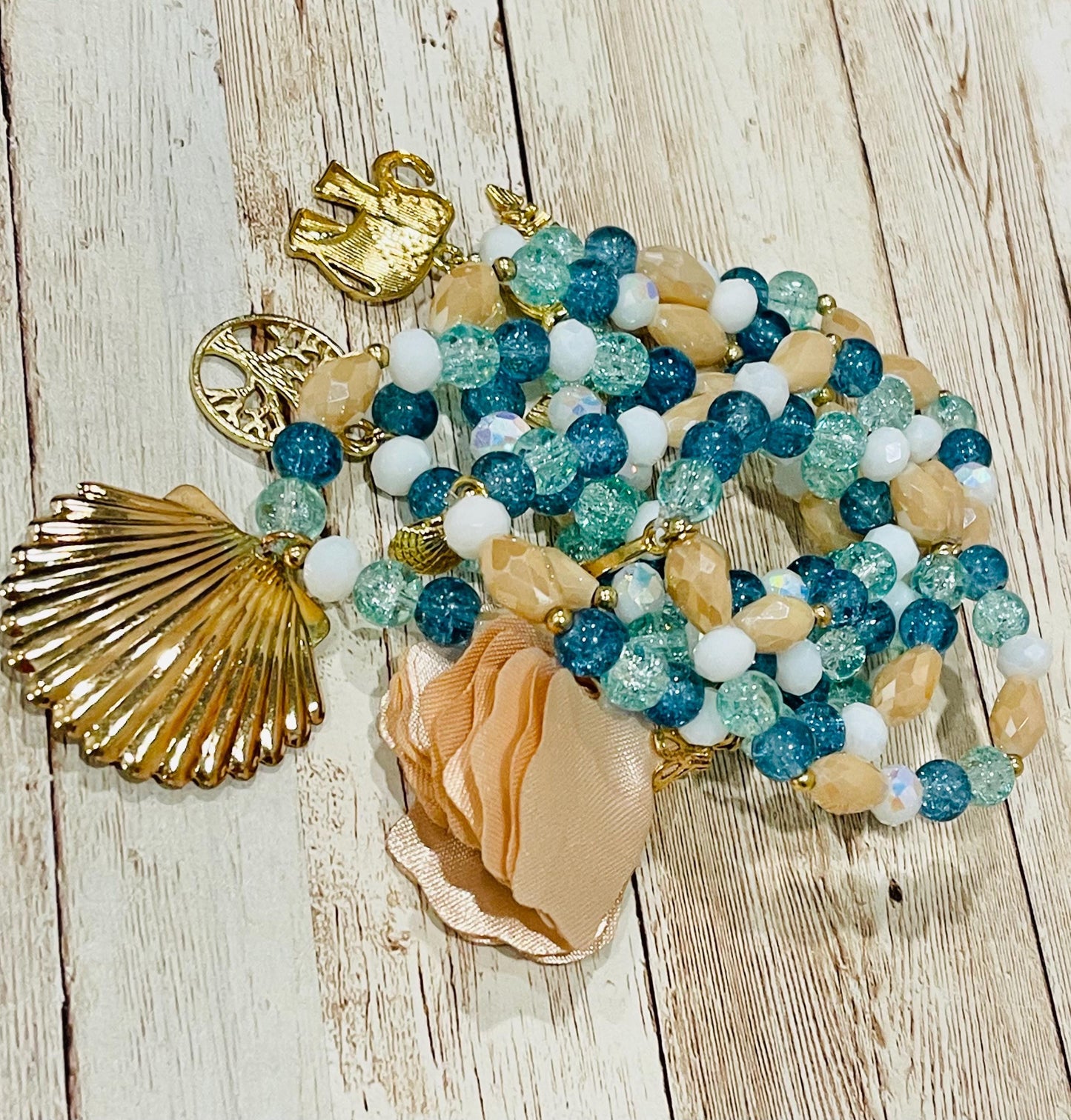 Handmade Mexican Artesanal Bracelets Set of 7 Beaded Bracelets Semanario Artesanal Mexicano 7 Pulseras
