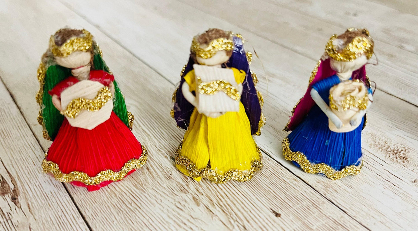 Mini Corn Husk Nativity Set Nacimiento Navideño Mini de Hoja de Maiz 2 Inches Tall