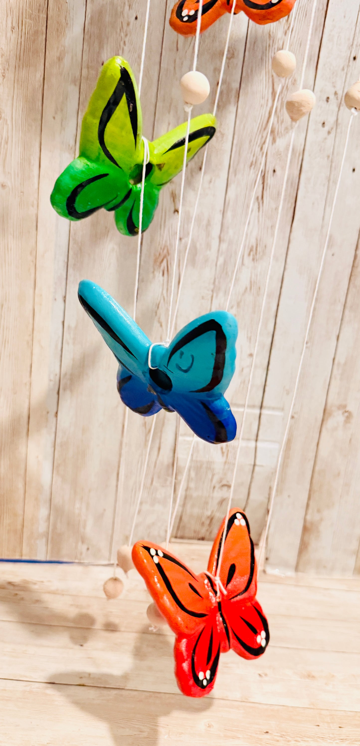 Mexican Ceramic Butterflies with Wind Chime Campana de Viento Mexicana de Mariposas