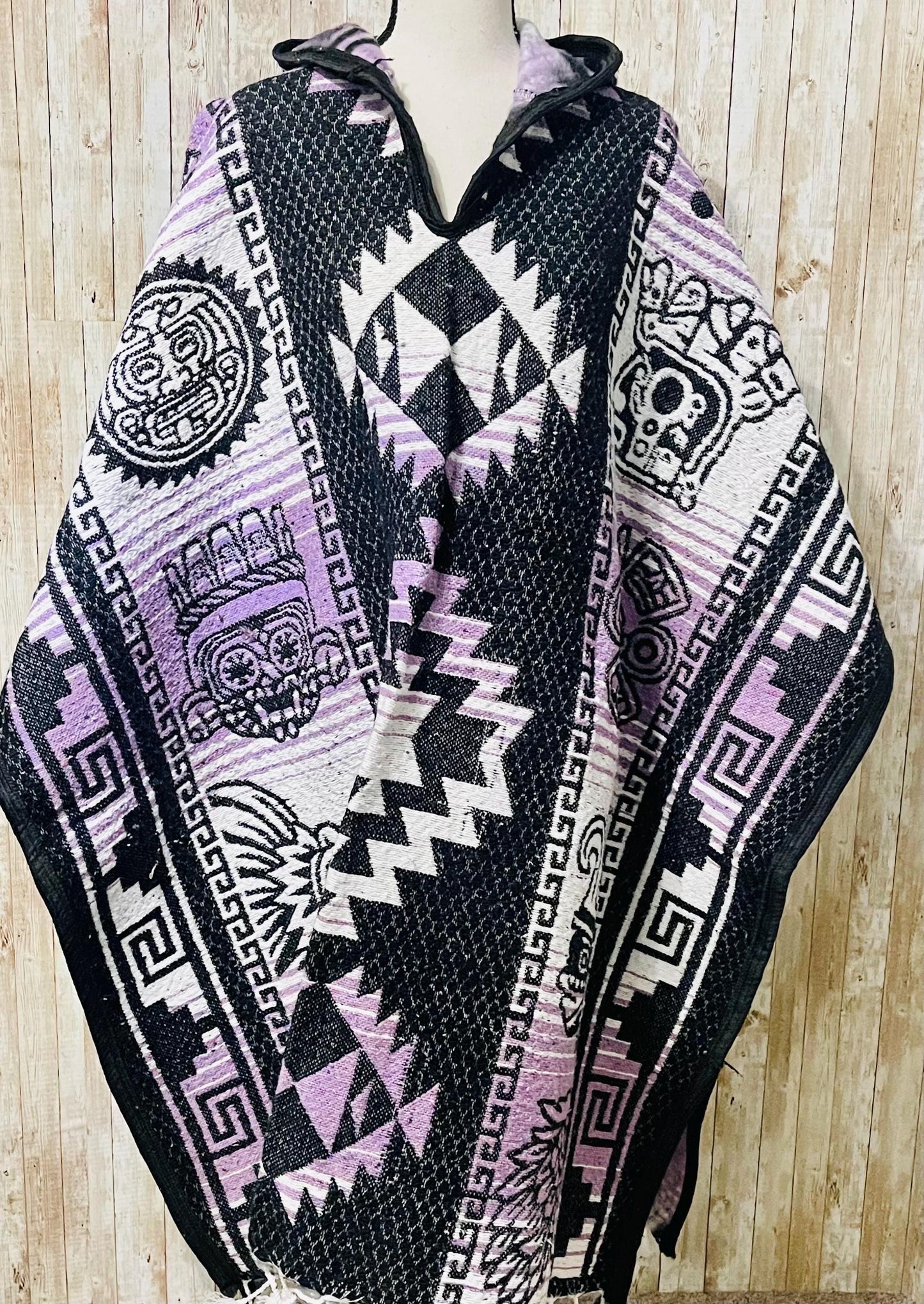 Mexican Greek Aztec Calendar Double Sided Poncho Poncho Mexicano Doble Vista Calendario Azteca Greco