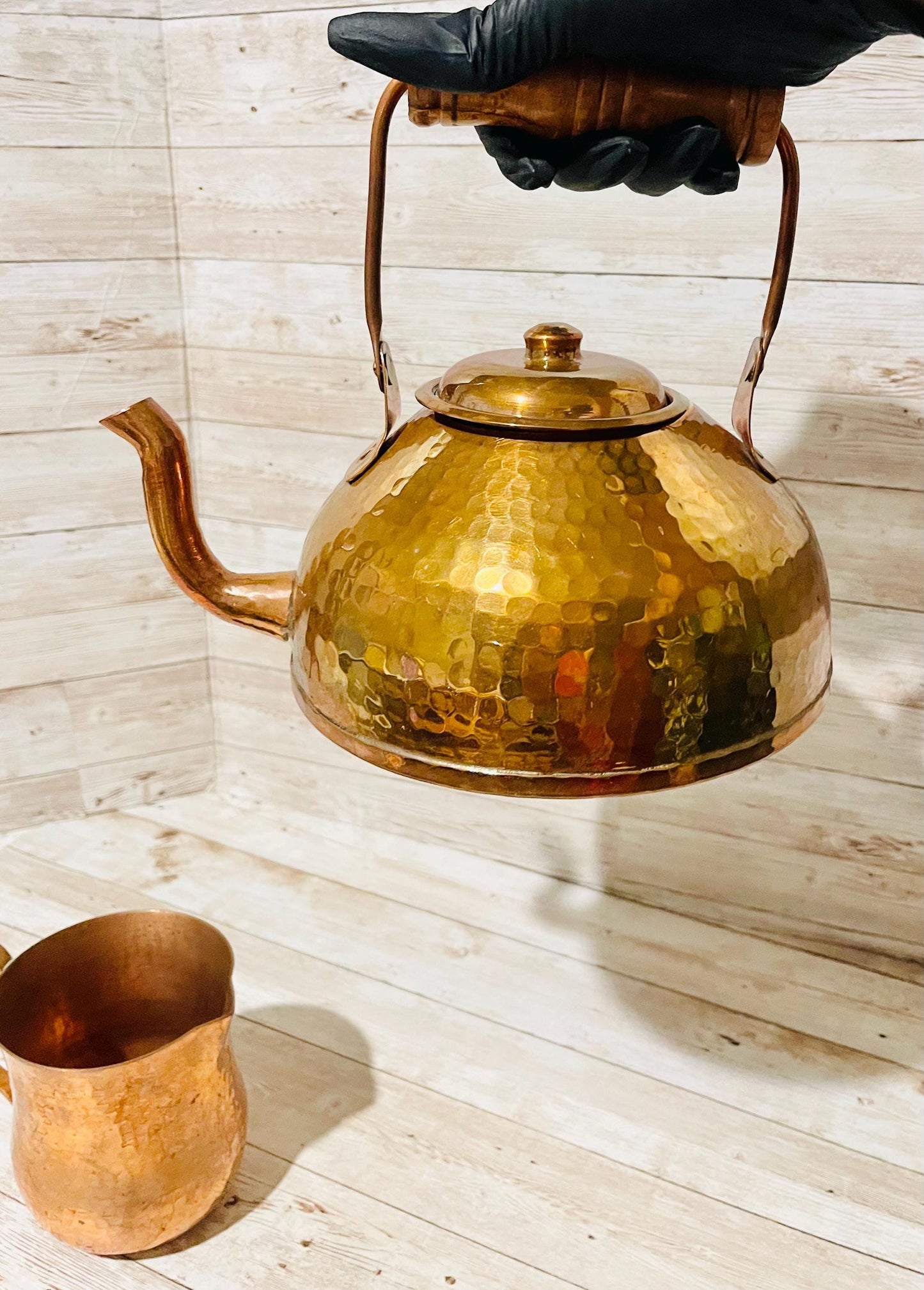 Mexican Copper Coffee Tea Pot with Pouring Cup Cafetera/Tetera de Cobre Mexicano con Taza para Servir