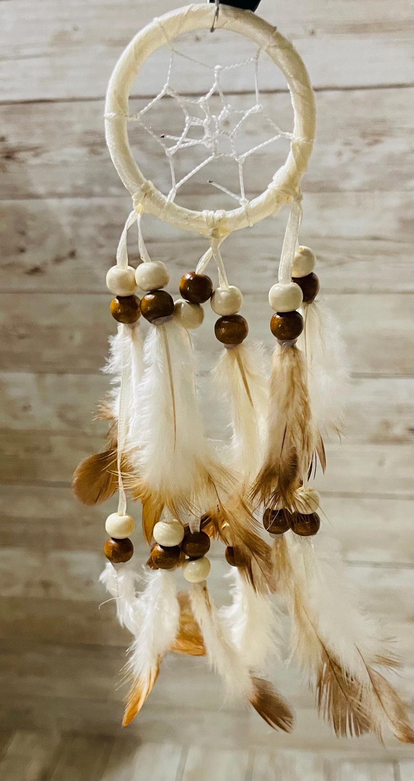 Dreamcatcher with Feathers for Car Visors Wall Hanging Decorations Atrapasueños con Plumas para Carros Decoraciones