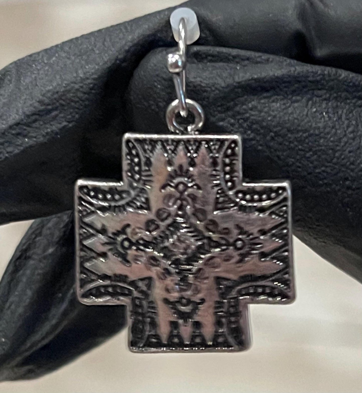 Western Cross Pendant & Earring Set Antique Silver Tone Jewelry Juego de Dije y Aretes de Cruz Estilo Color Plata Antigua