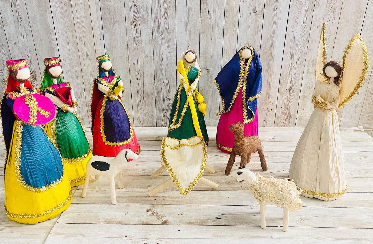 Corn Husk Nativity Set Nacimiento Navideño de Hoja de Maiz 10 Inches