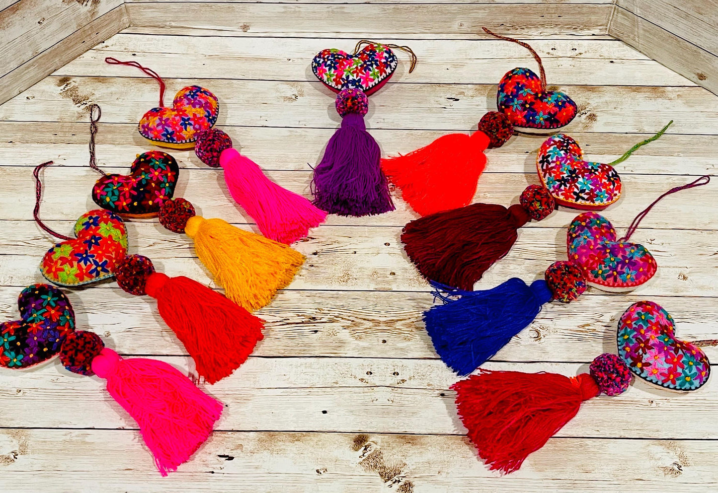 Mexican Heart Shaped Tassle Pom Poms Tassle  Pompones Colgantes Artesanales Mexicanos de Corazon