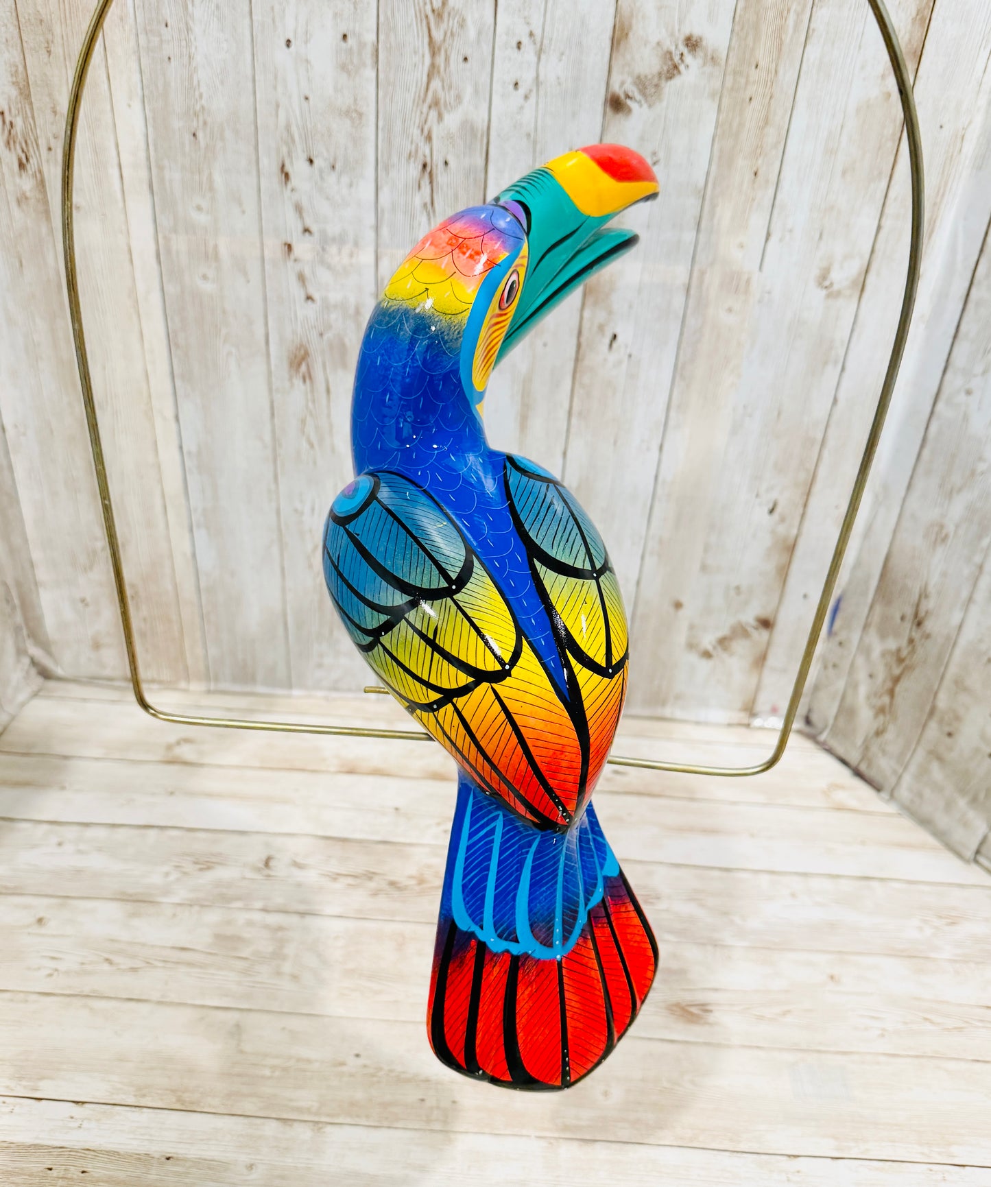 Mexican Exotic Ceramic Bird on a Perch Pajaro Mexicano de Ceramic en Aro