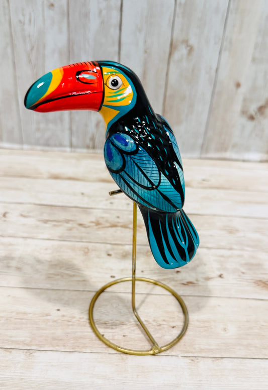 Mexican Exotic Ceramic Bird on a Perch Pajaro Mexicano de Ceramic en Aro