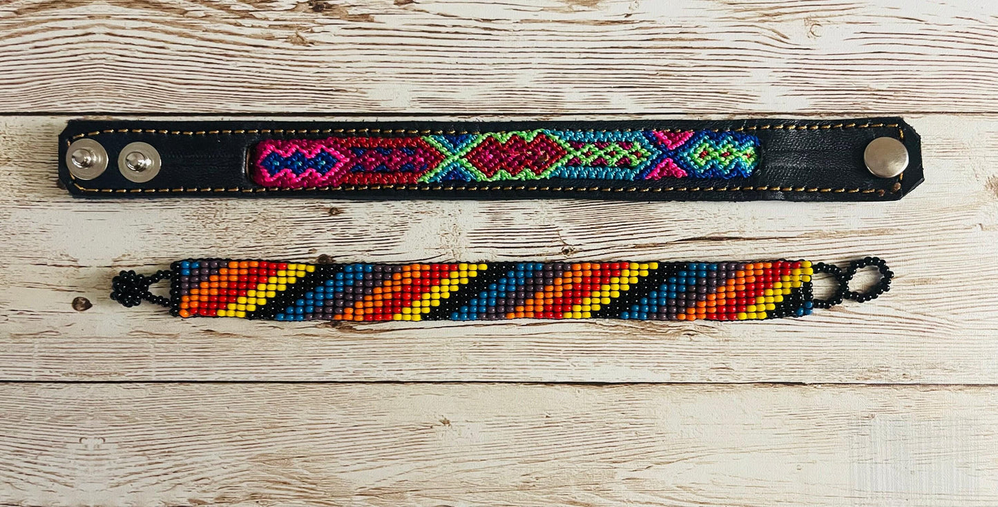 2x CHAQUIRA Huichol Mexican Bracelet & Leather Embroidered Bracelet Pulsera de Chaquira Huichol y Pulsera de Piel con  Bordado