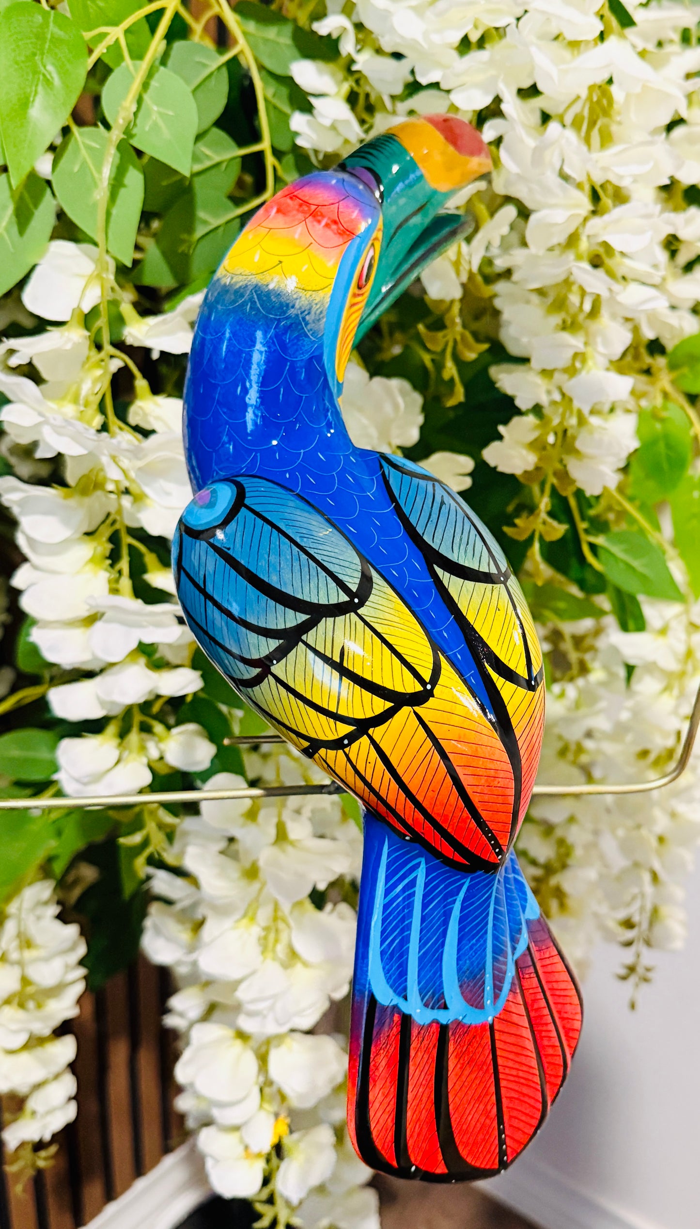 Mexican Exotic Ceramic Bird on a Perch Pajaro Mexicano de Ceramic en Aro