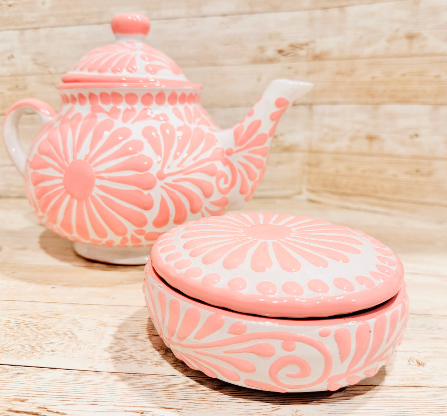 Mexican Pink Talavera Coffeepot Teapot Set with Sugar Bowl and Serving Dish with Lid Talavera Rosa Tetera con Azucarera y Charola Chica para Servir