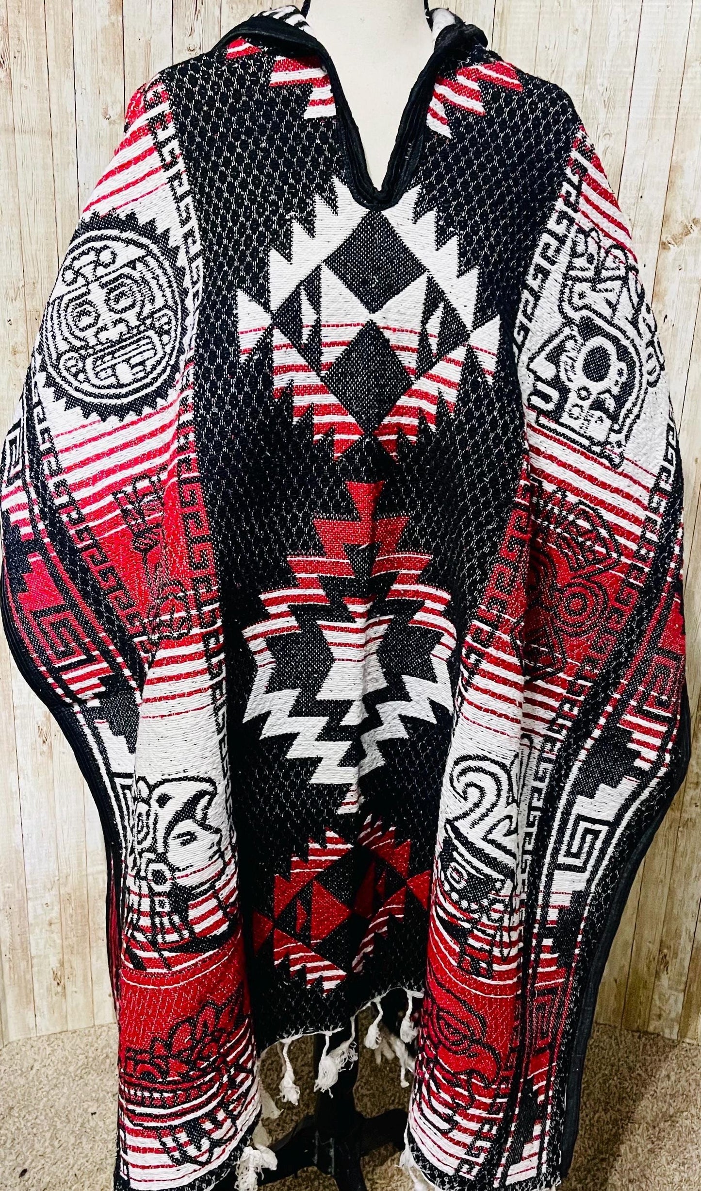 Mexican Greek Aztec Calendar Double Sided Poncho Poncho Mexicano Doble Vista Calendario Azteca Greco