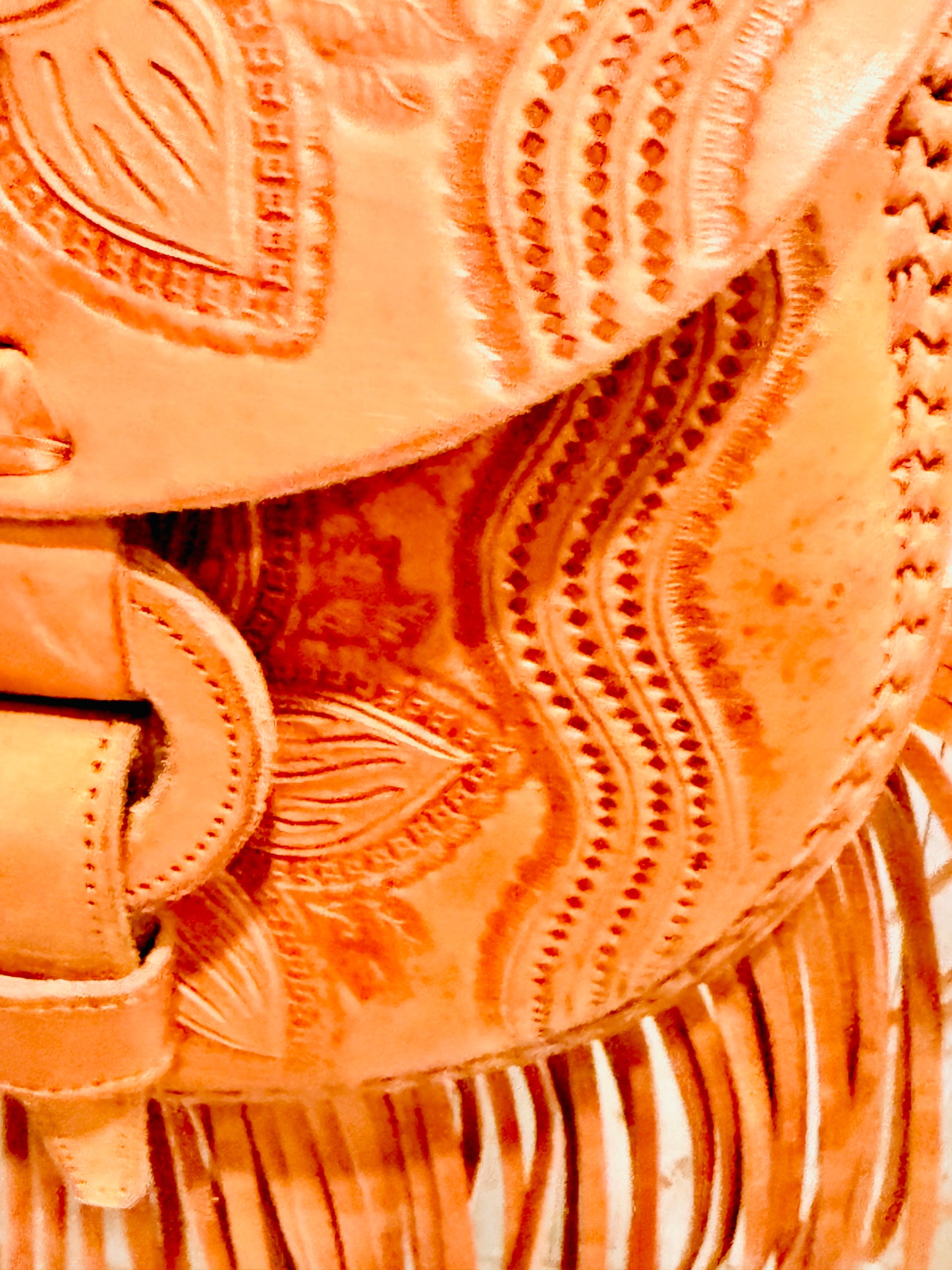 Mexican Leather Tooled Fringe Crossbody Handbag Bolsa Mexicana de Piel Cincelada con Flecos