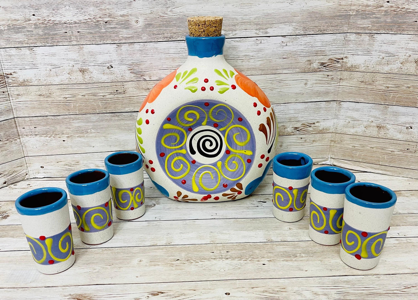 Terra Cotta Mexican Art Pottery Decanter With 6 Tequila Shot Glasses Licorera Artesanal Mexicana con 6 Vasos Tequileros