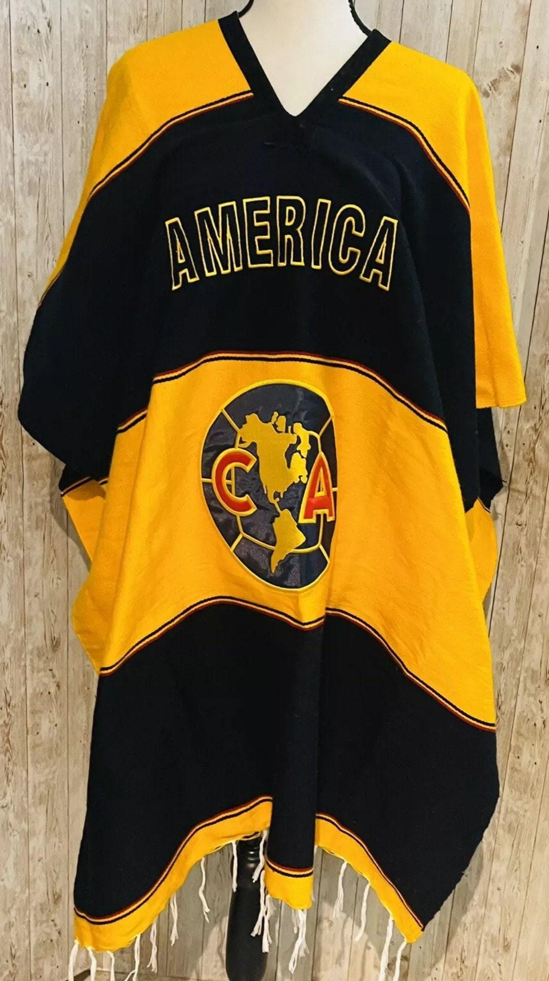 Poncho Mexicano  del Club America Poncho de Futbol Mexicano Mexican Soccer Poncho