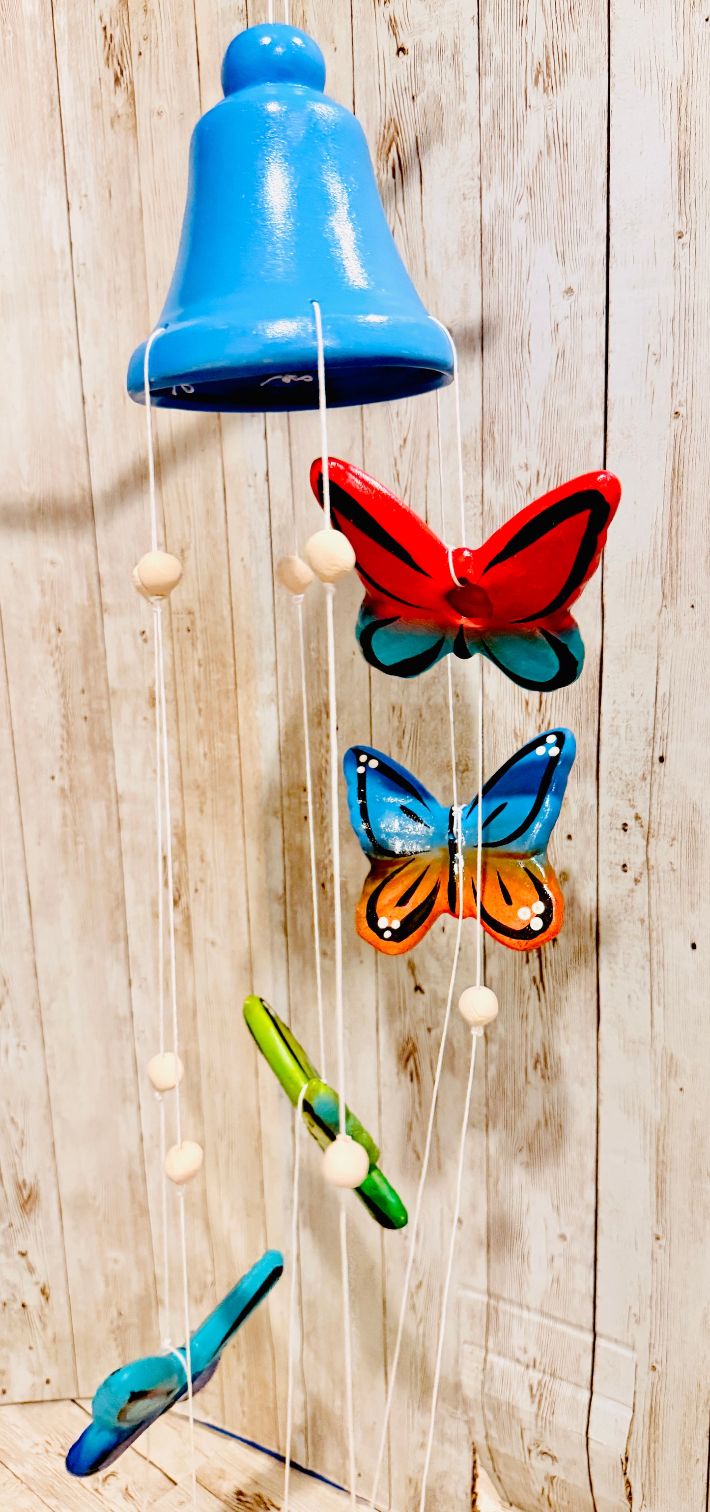 Mexican Ceramic Butterflies with Wind Chime Campana de Viento Mexicana de Mariposas