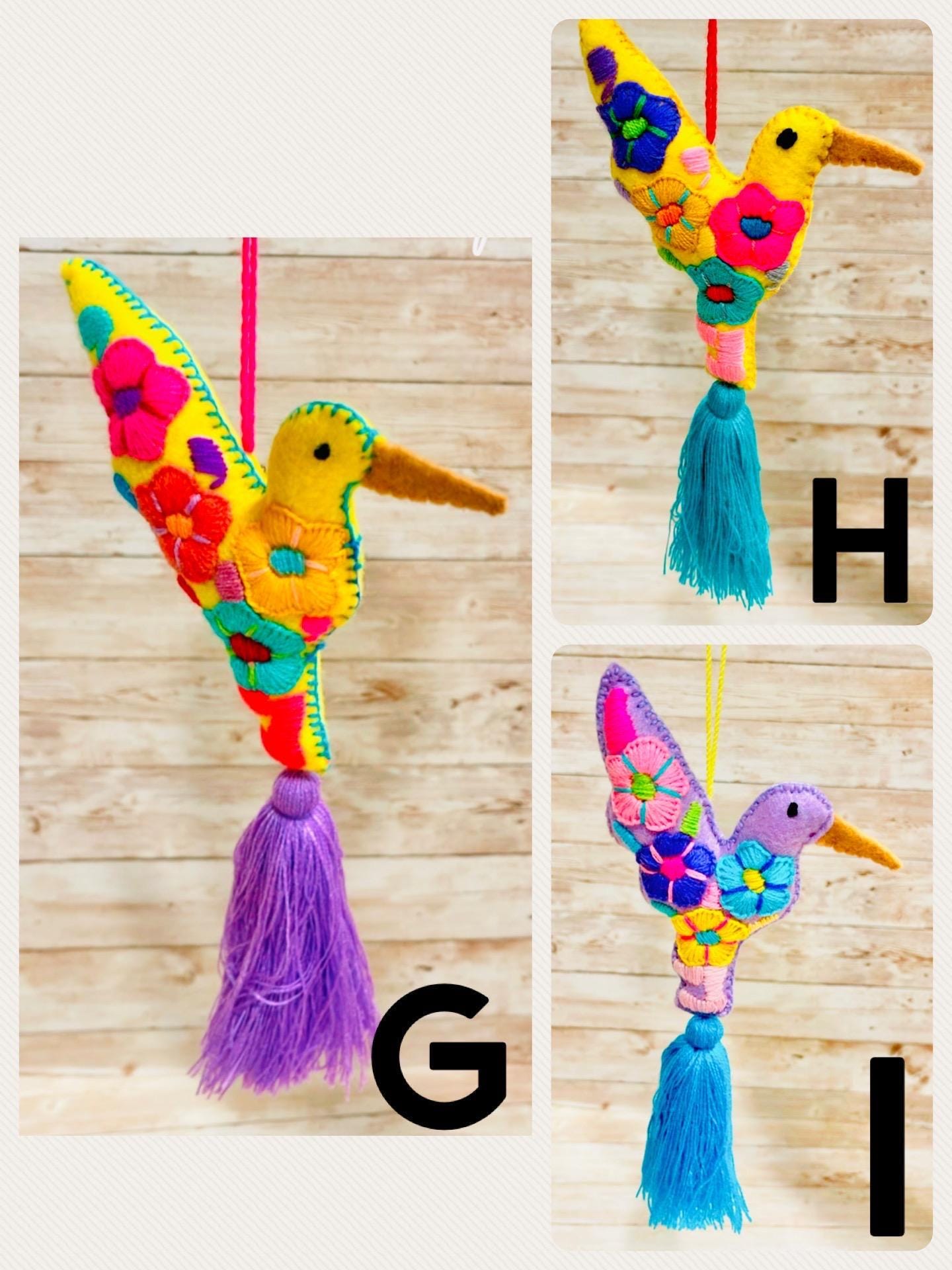 Mexican Pom Pom Hummingbird Keychain Ornament Colibrí Colgante Llavero Mexicano