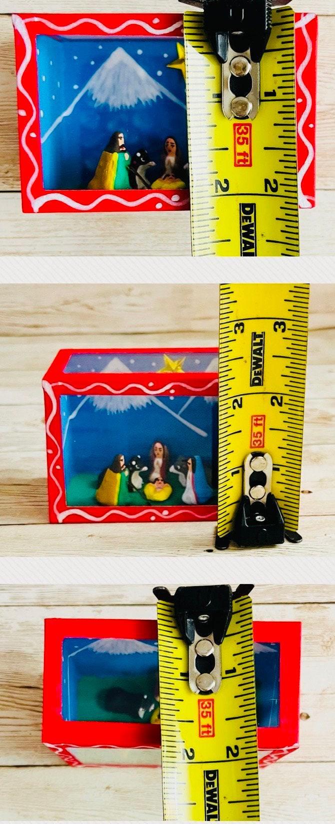 2 Nichos Mexicano De Nacimiento con Vitrina 2 Mexican Nativity Scenes Shadow Box