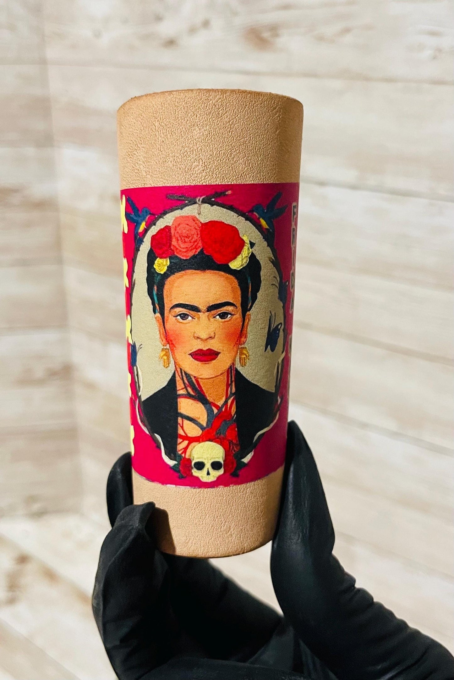 3 Frida Kahlo Mexican Leather Shot Glasses 3 Vasos Tequileros de Frida Kahlo con Forro de Piel