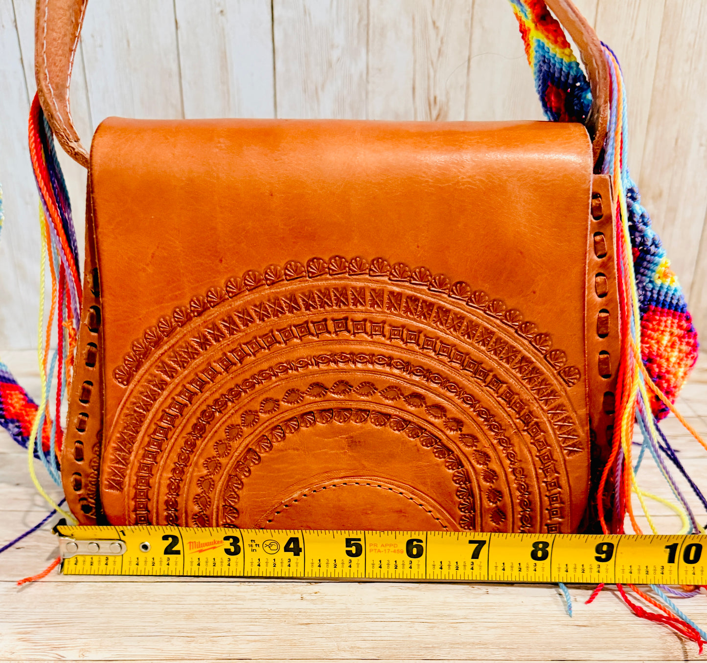 Mexican Leather Tooled Crossbody Handbag Bolsa Mexicana de Piel Cincelada
