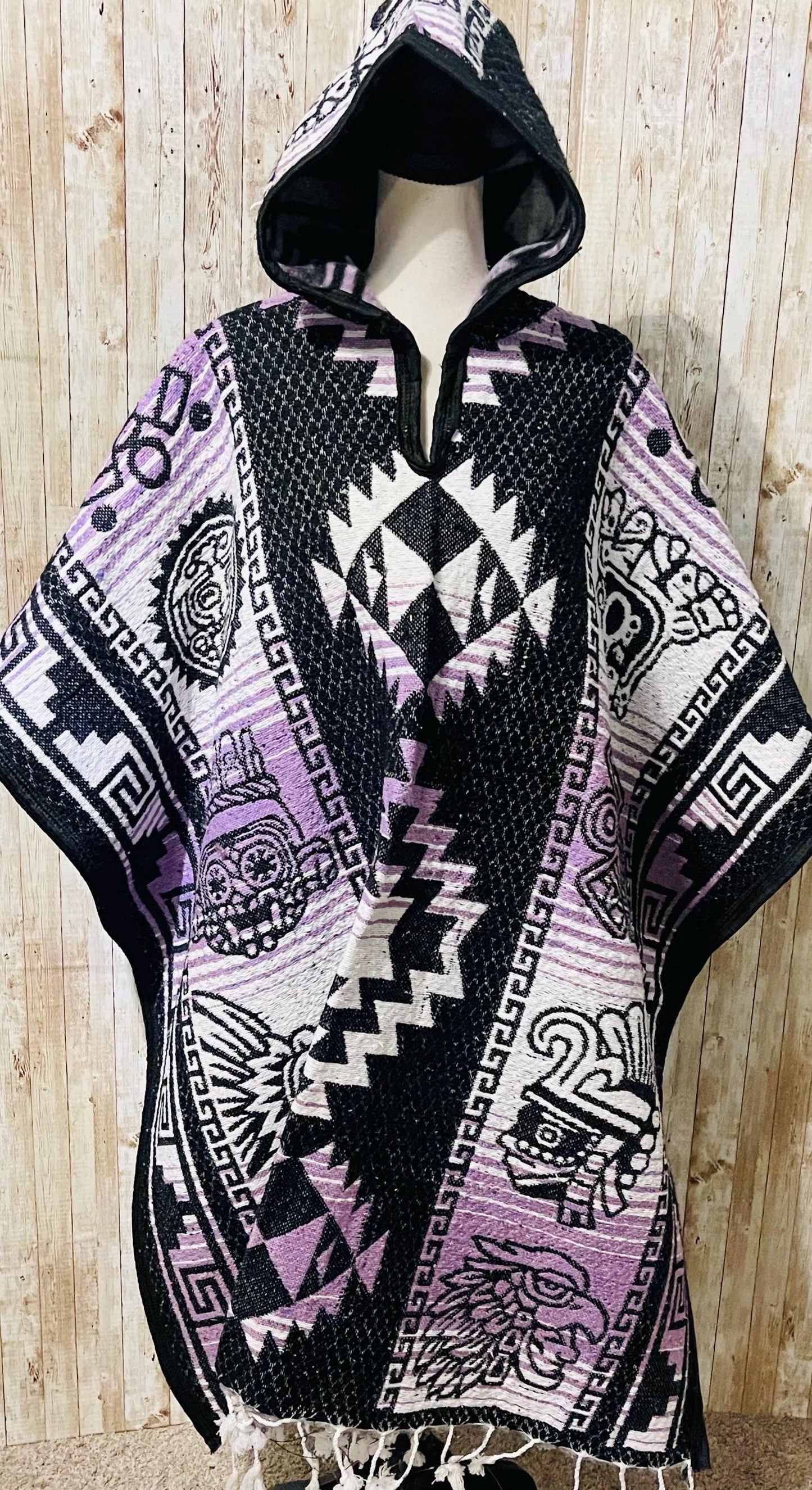 Mexican Greek Aztec Calendar Double Sided Poncho Poncho Mexicano Doble Vista Calendario Azteca Greco