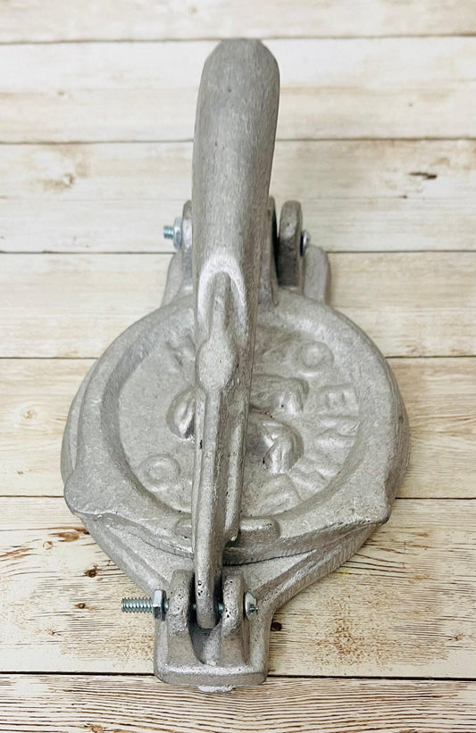 Prensa Mexicana Para Gorditas Press-Maker Tortilla Gorditas Maker Cast Aluminum