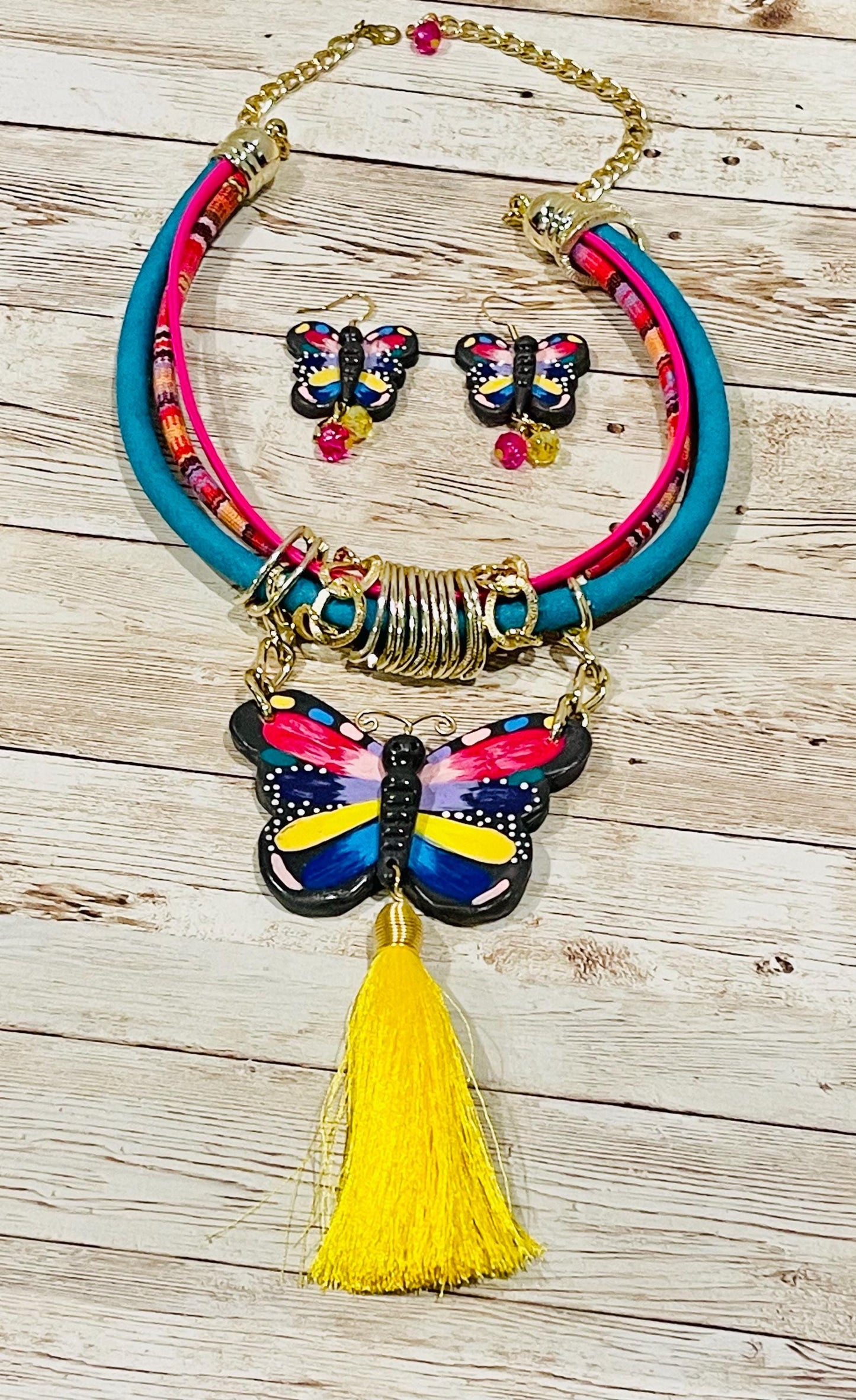 Mexican Artesanal Palm Leaf Heart Shaped Necklace Collar Artesanal Mexicano de Corazon