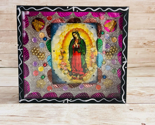Nicho Mexicano de La Virgen Maria Virgin Mary  Shadow Box Lady of Guadalupe