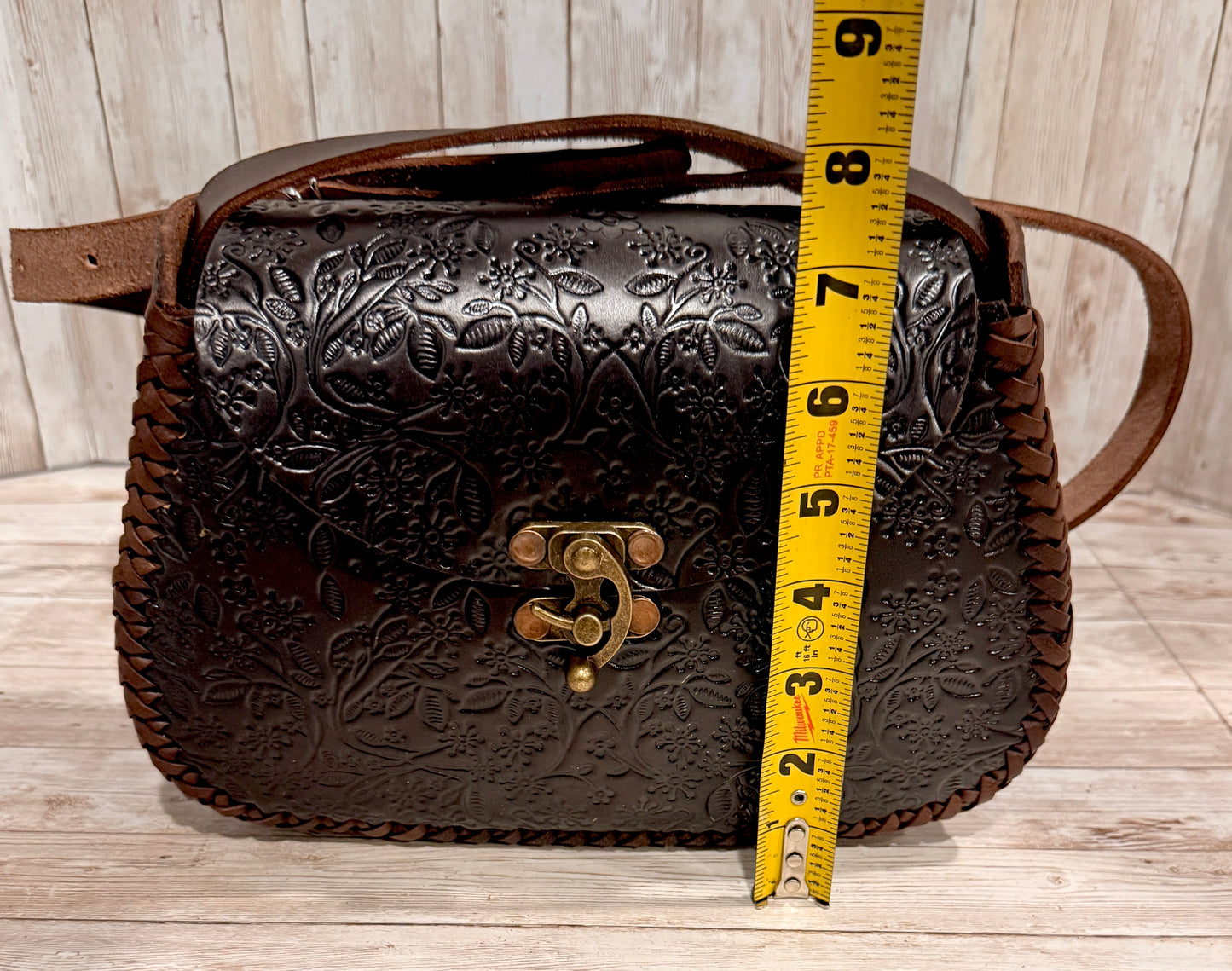 Mexican Leather Tooled Handbag Bolsa Mexicana de Piel Cincelada